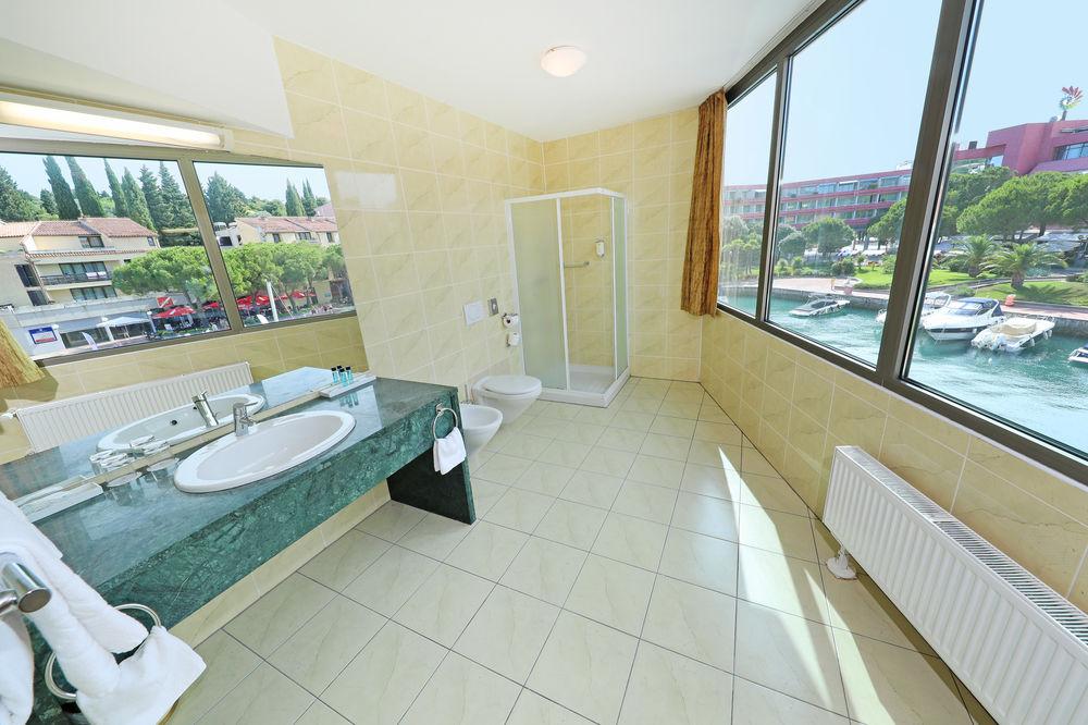 Hotel Histrion 4*